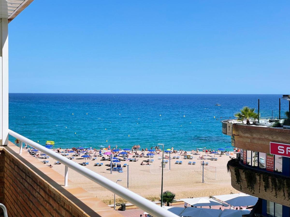 Live Lloret Lloret de Mar Esterno foto
